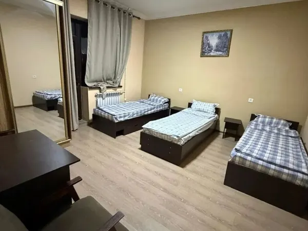 Гостиница, Национальный драматический театр