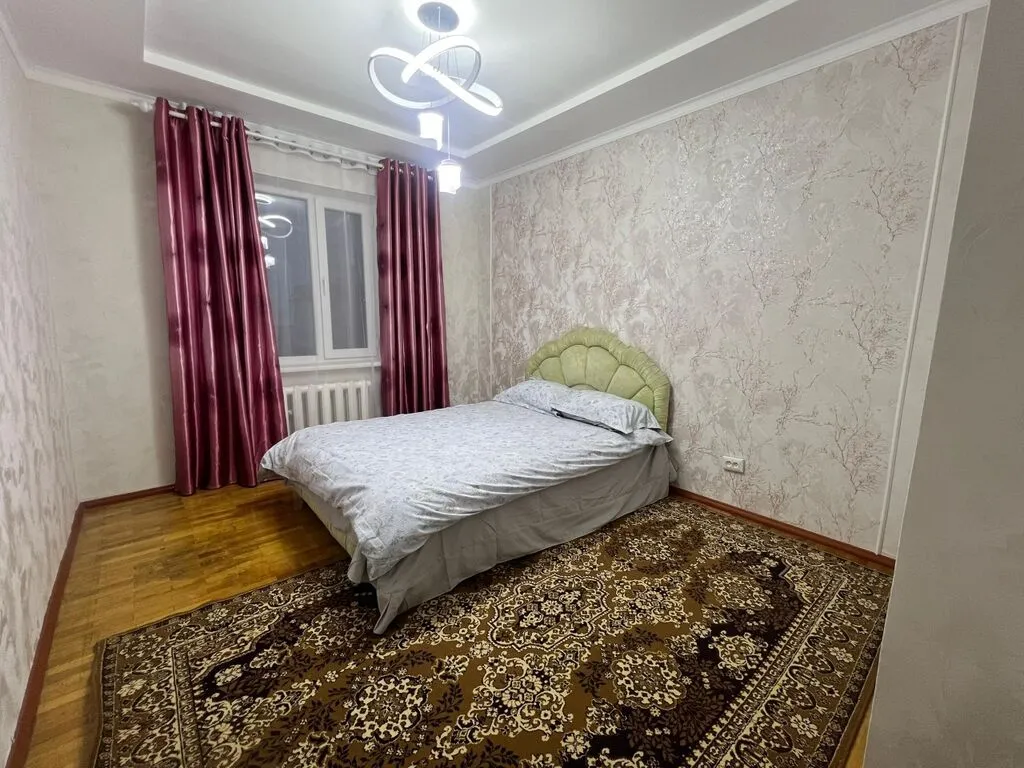2-комн. квартира, Каракол — фото 2